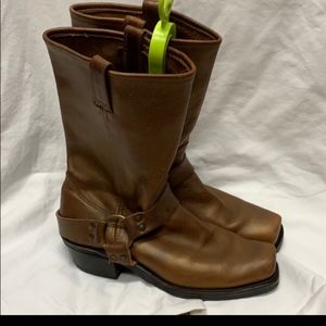 Frye Harness boots Sz 11